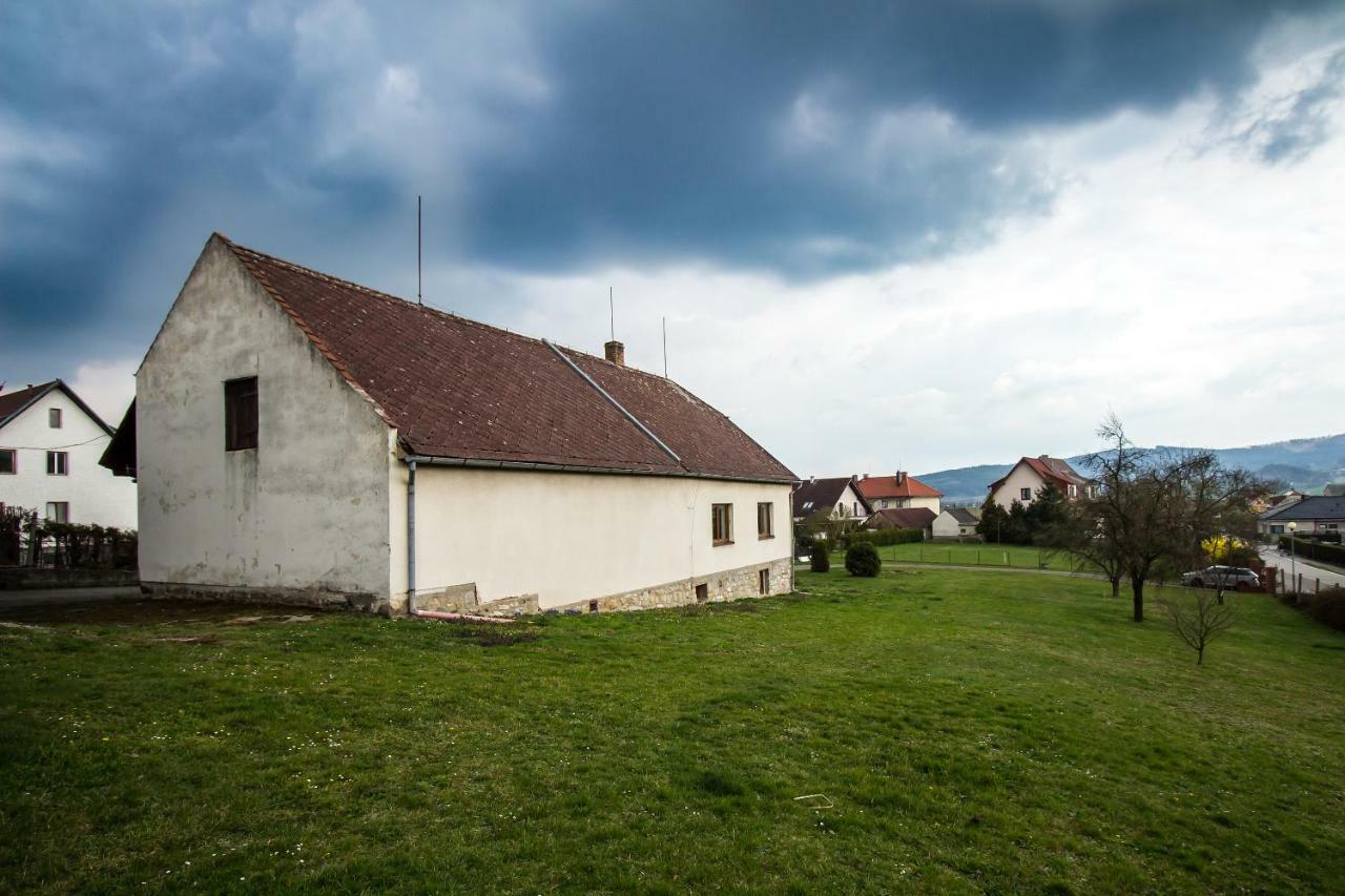 Rozboudovec Villa Kremze Exterior photo